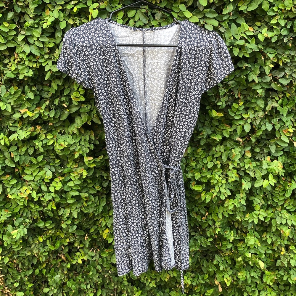 Brandy Melville wrap dress